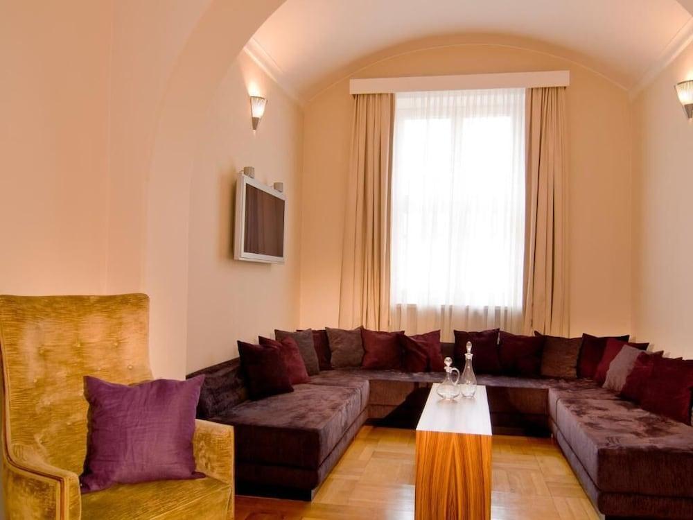 Herzogshof - Boutique-Hotel Am Dom Regensburg Bagian luar foto